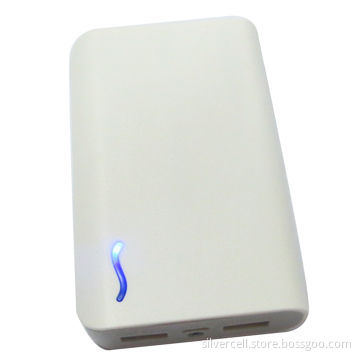 Power Bank with 8,400mAh Capacity, Reliable Li-ion Battery Cell
